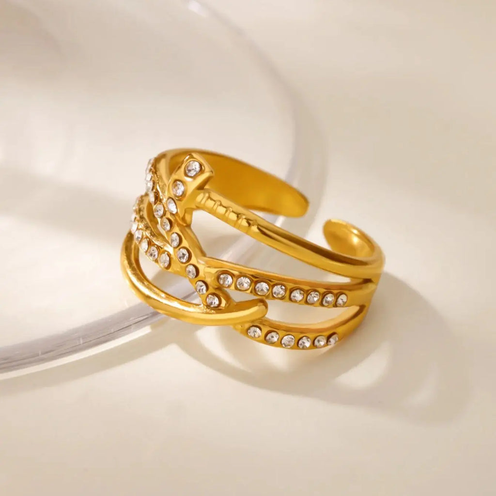 טבעת זירקונים