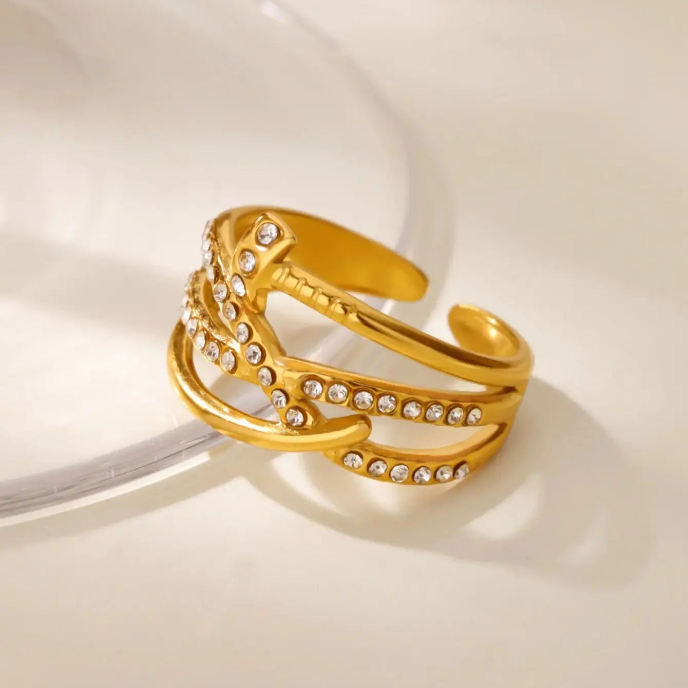 טבעת זירקונים