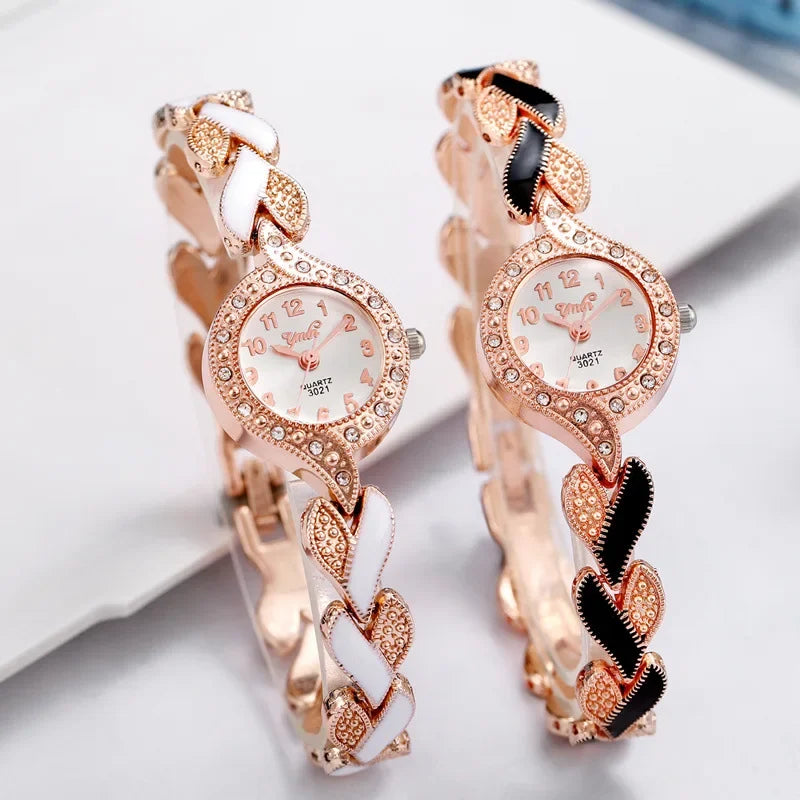 שעון צמיד משובץ