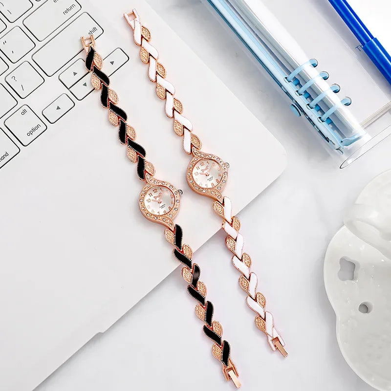 שעון צמיד משובץ